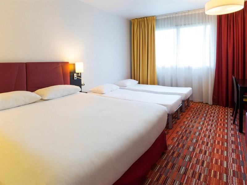 Ibis Styles Angouleme Nord - Hotel Restaurant Champniers  Экстерьер фото